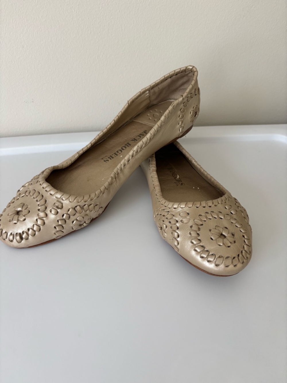Jack Rogers Metallic gold Women’s Ballet Flats with Woven Detail Sz 8 m